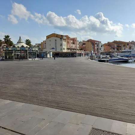 דירה Port Brescou, T3 En Duplex Climatise, Superbe Vue Sur Le Port אגדה