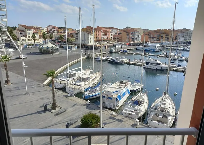 Appartement Port Brescou, T3 En Duplex Climatisé, Superbe Vue Sur Le Port *