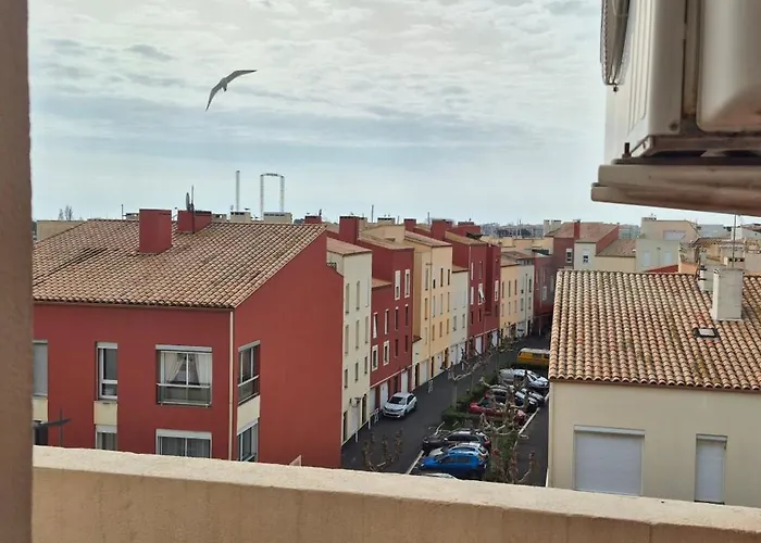 Appartement Port Brescou, T3 En Duplex Climatisé, Superbe Vue Sur Le Port